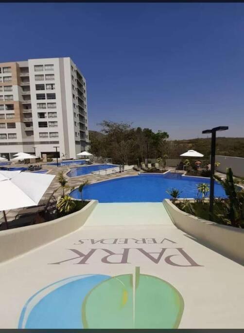 Flat Luxo Park Veredas Esplanada *
